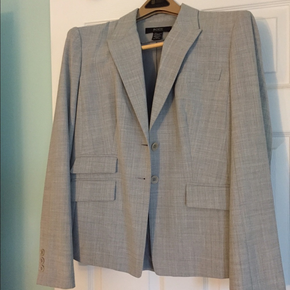 Body By Victoria - Gray suit
